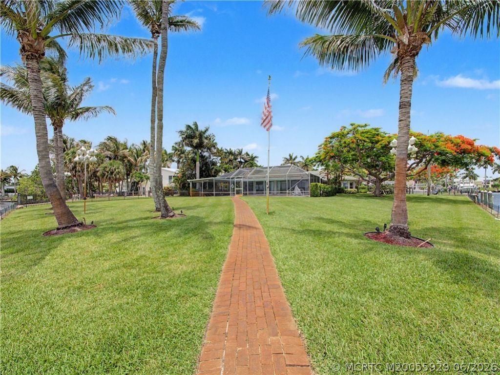 1910 NW Cove Circle, Stuart, FL 34994 Photo