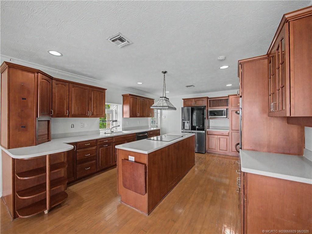 1910 NW Cove Circle, Stuart, FL 34994 Photo