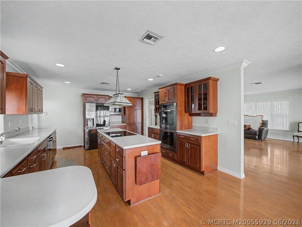 1910 NW Cove Circle, Stuart, FL 34994 Photo