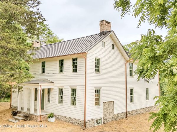 654 State Route 217 , Hudson, NY 12534