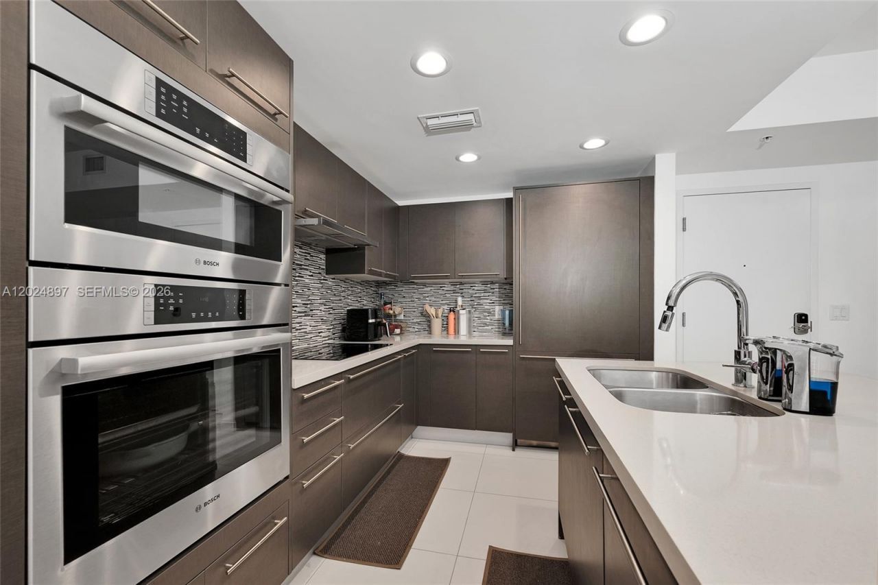 7825 NW 107th Ave, Unit 507, Doral, FL 33178 Photo