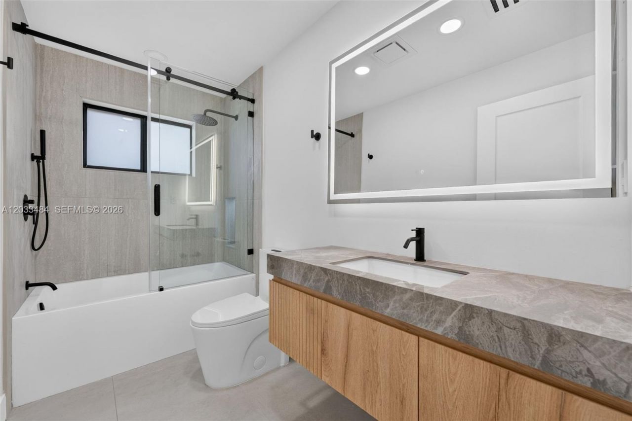 407 S Highland Dr, Hollywood, FL 33021 Photo