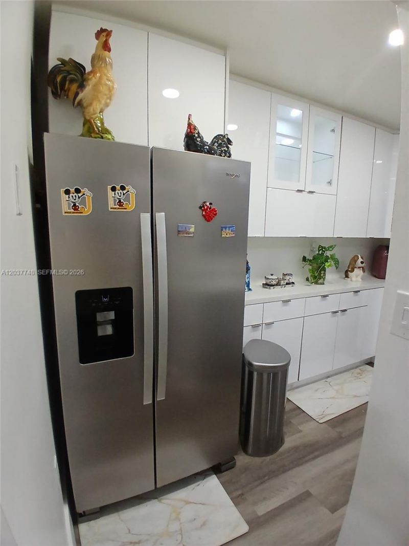 6365 W 27th Ct, Unit 24-8, Hialeah, FL 33016 Photo