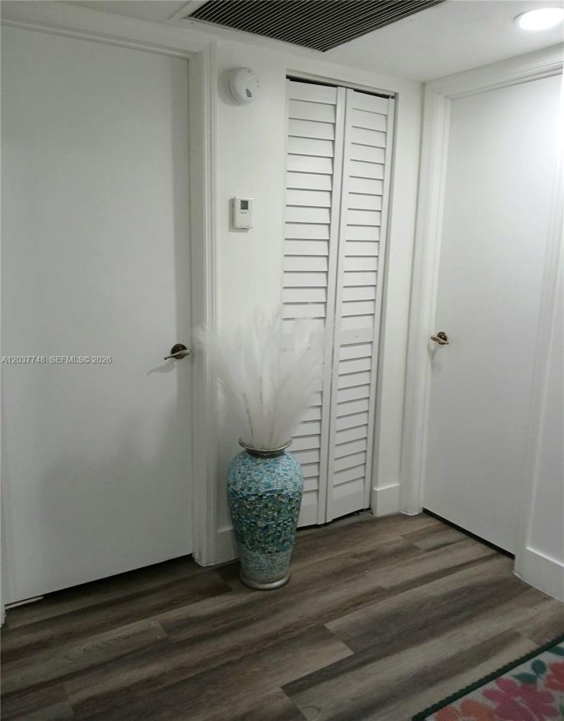 6365 W 27th Ct, Unit 24-8, Hialeah, FL 33016 Photo