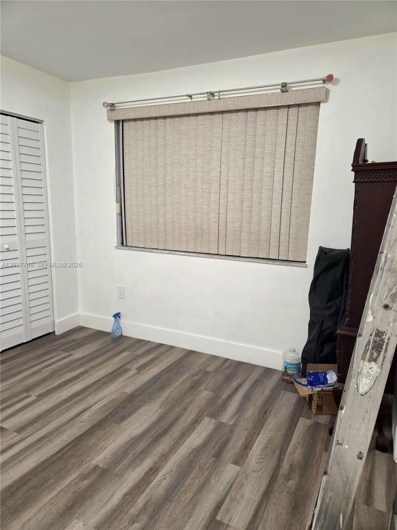 6365 W 27th Ct, Unit 24-8, Hialeah, FL 33016 Photo