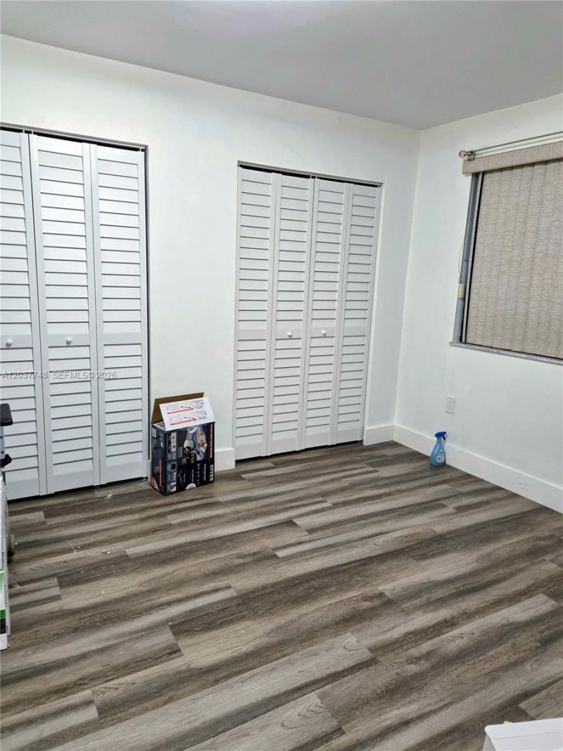 6365 W 27th Ct, Unit 24-8, Hialeah, FL 33016 Photo