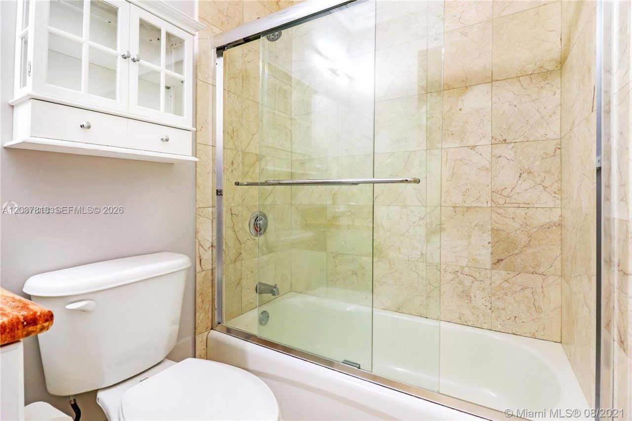 7594 SW 102nd St , Unit 200, Pinecrest, FL 33156 Photo