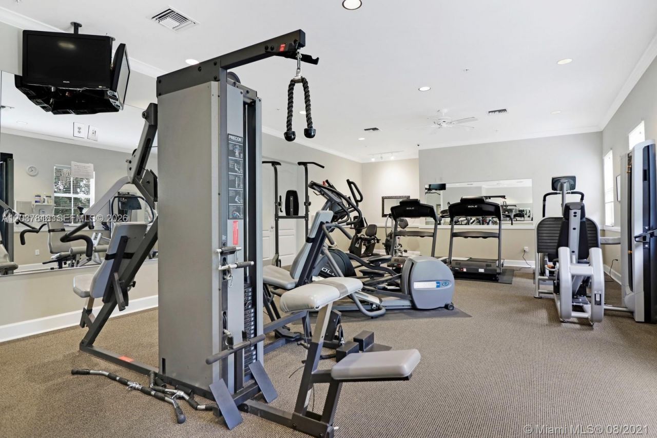 7594 SW 102nd St , Unit 200, Pinecrest, FL 33156 Photo