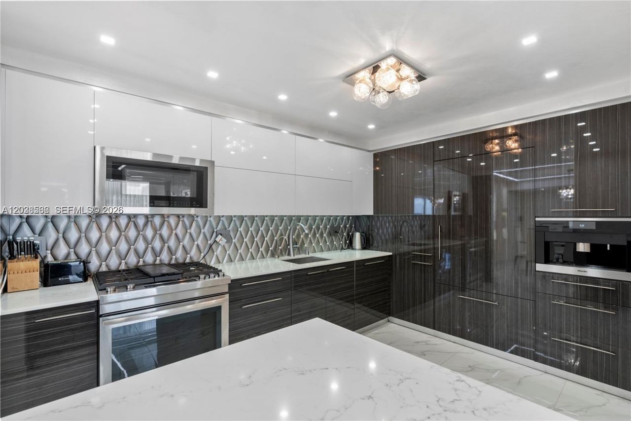 2030 S Ocean Dr , Unit 2127, Hallandale Beach, FL 33009 Photo