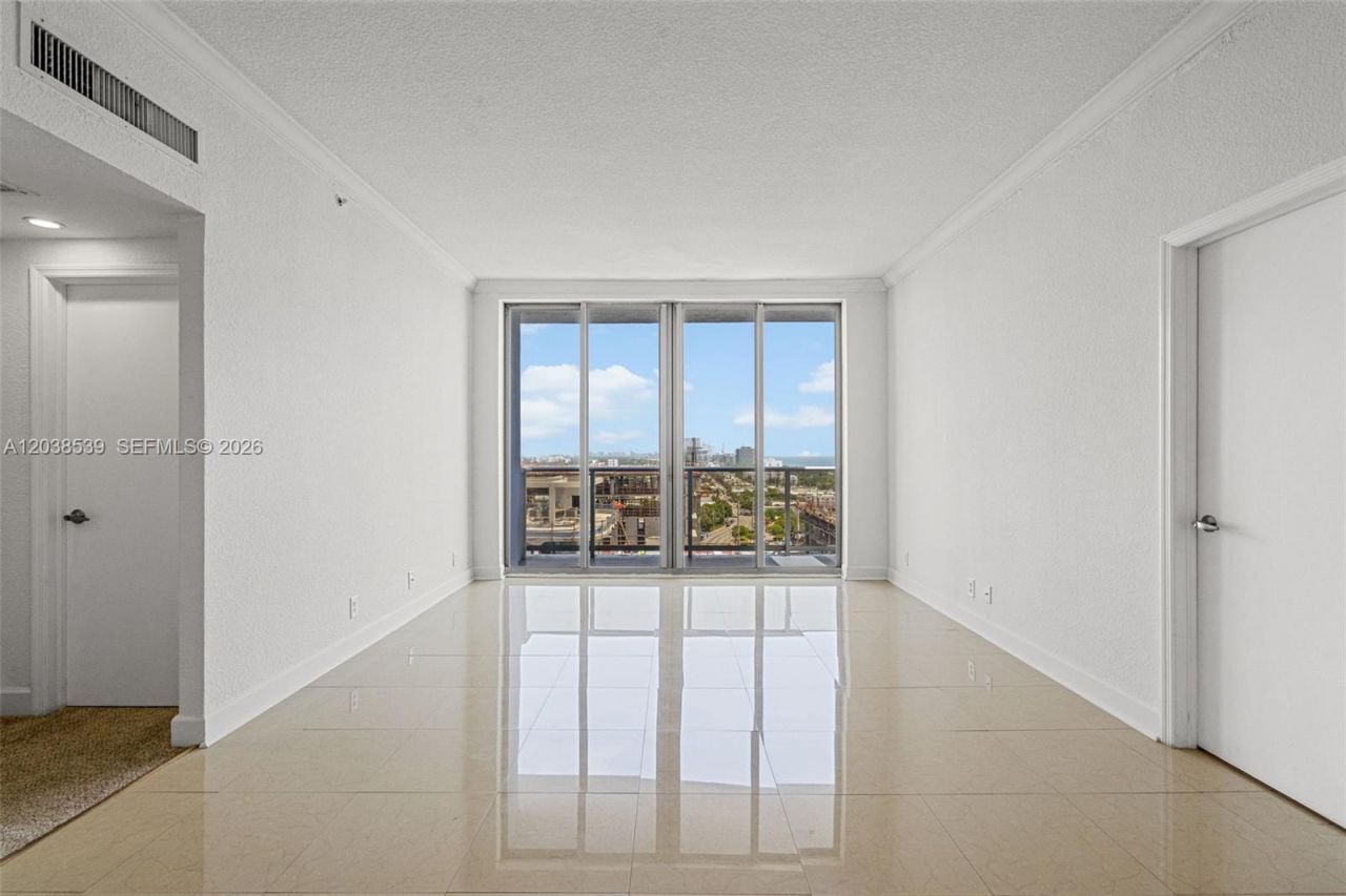 401 69th St, Unit PH101, Miami Beach, FL 33141 Photo
