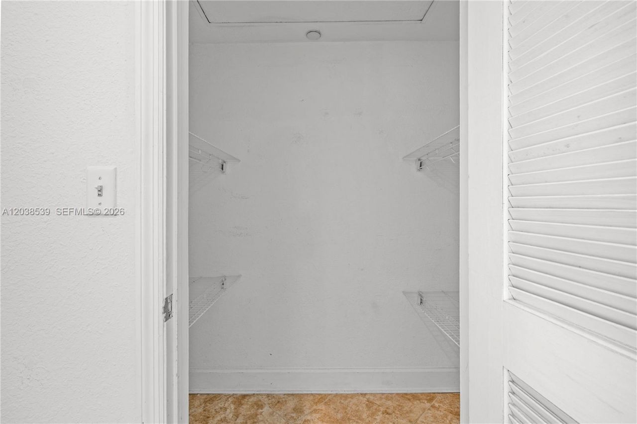 401 69th St , Unit PH101, Miami Beach, FL 33141 Photo