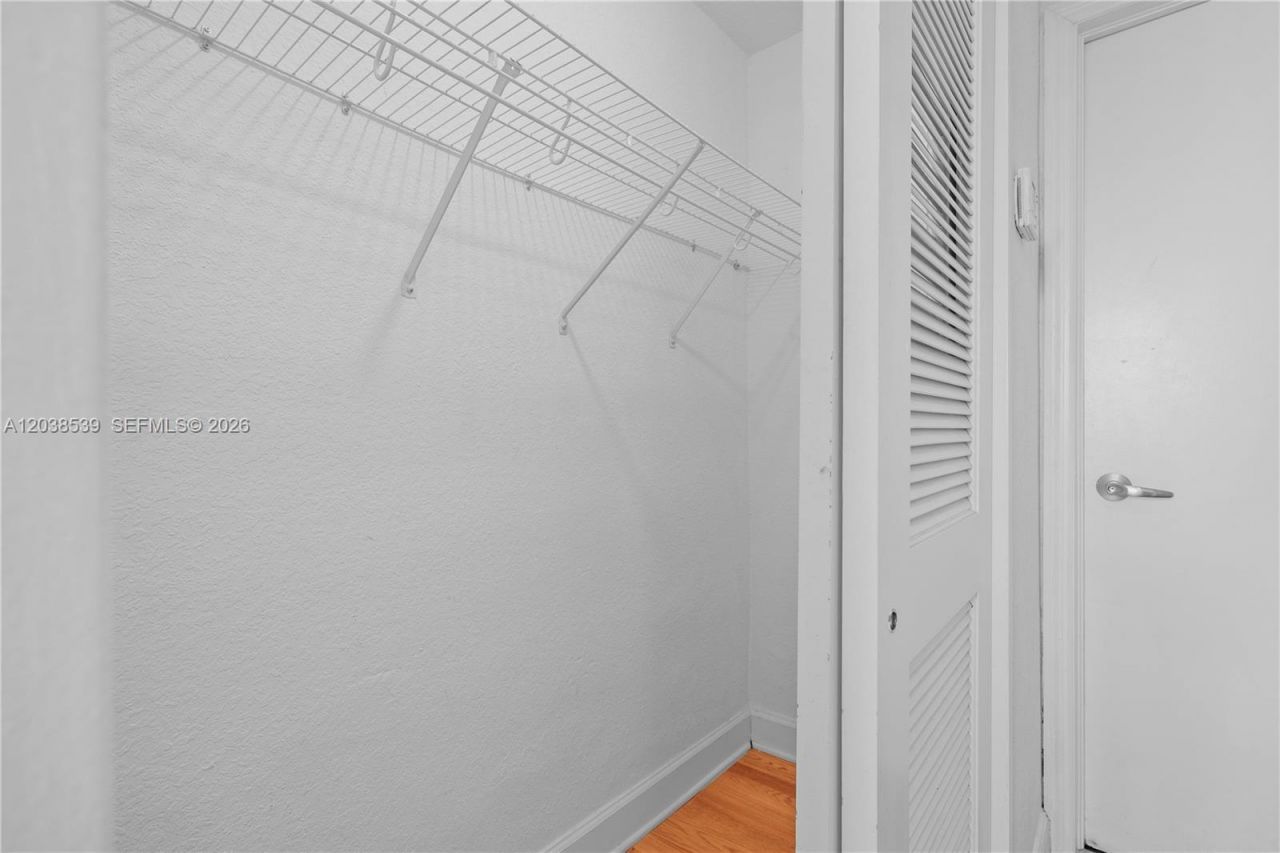 401 69th St , Unit PH101, Miami Beach, FL 33141 Photo