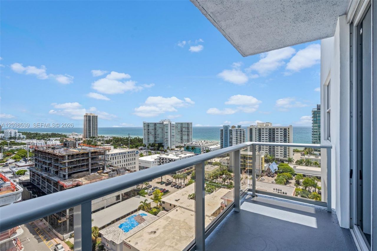 401 69th St, Unit PH101, Miami Beach, FL 33141 Photo