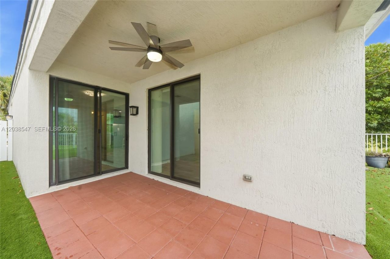 3384 NW 5th St , Pompano Beach, FL 33069 Photo
