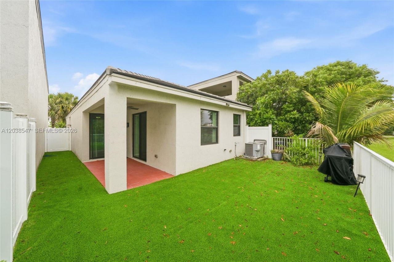 3384 NW 5th St , Pompano Beach, FL 33069 Photo