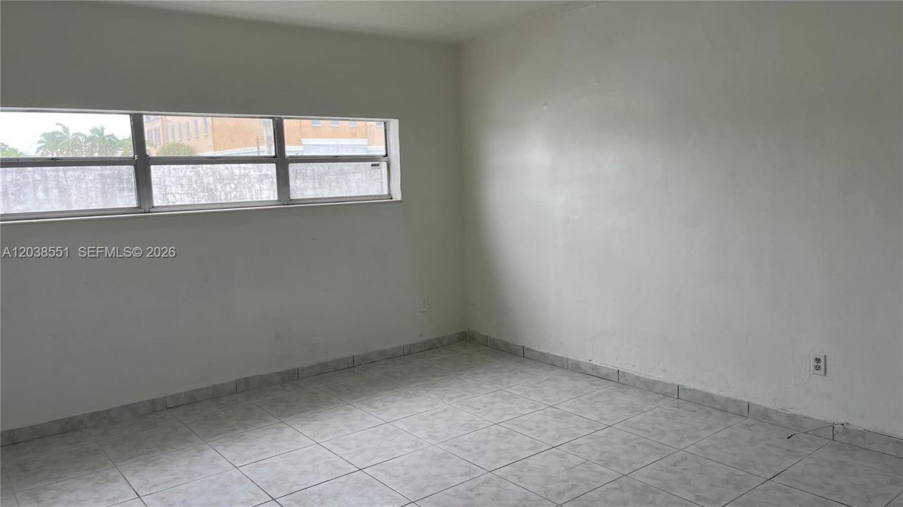 1855 NE 121st St, Unit 2, North Miami, FL 33181 Photo