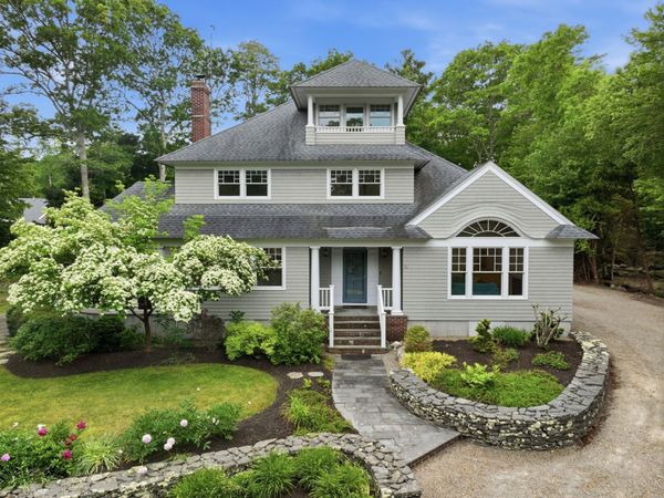 72 Indian Cove Rd, Marion, MA 02738