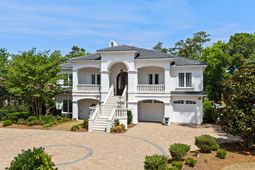 9305 Marina Pkwy.  photo 4