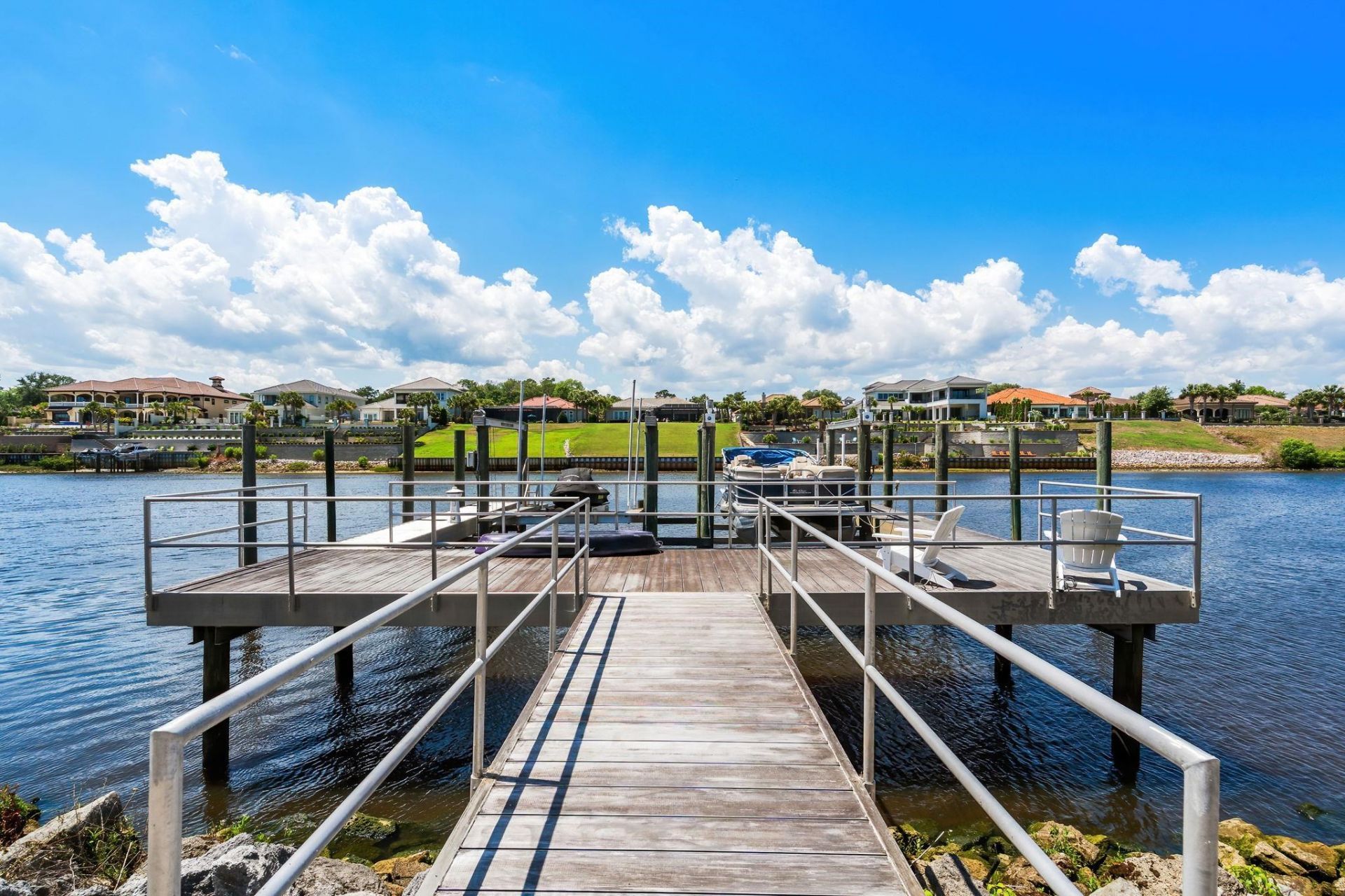 9305 Marina Pkwy.  Photo 26
