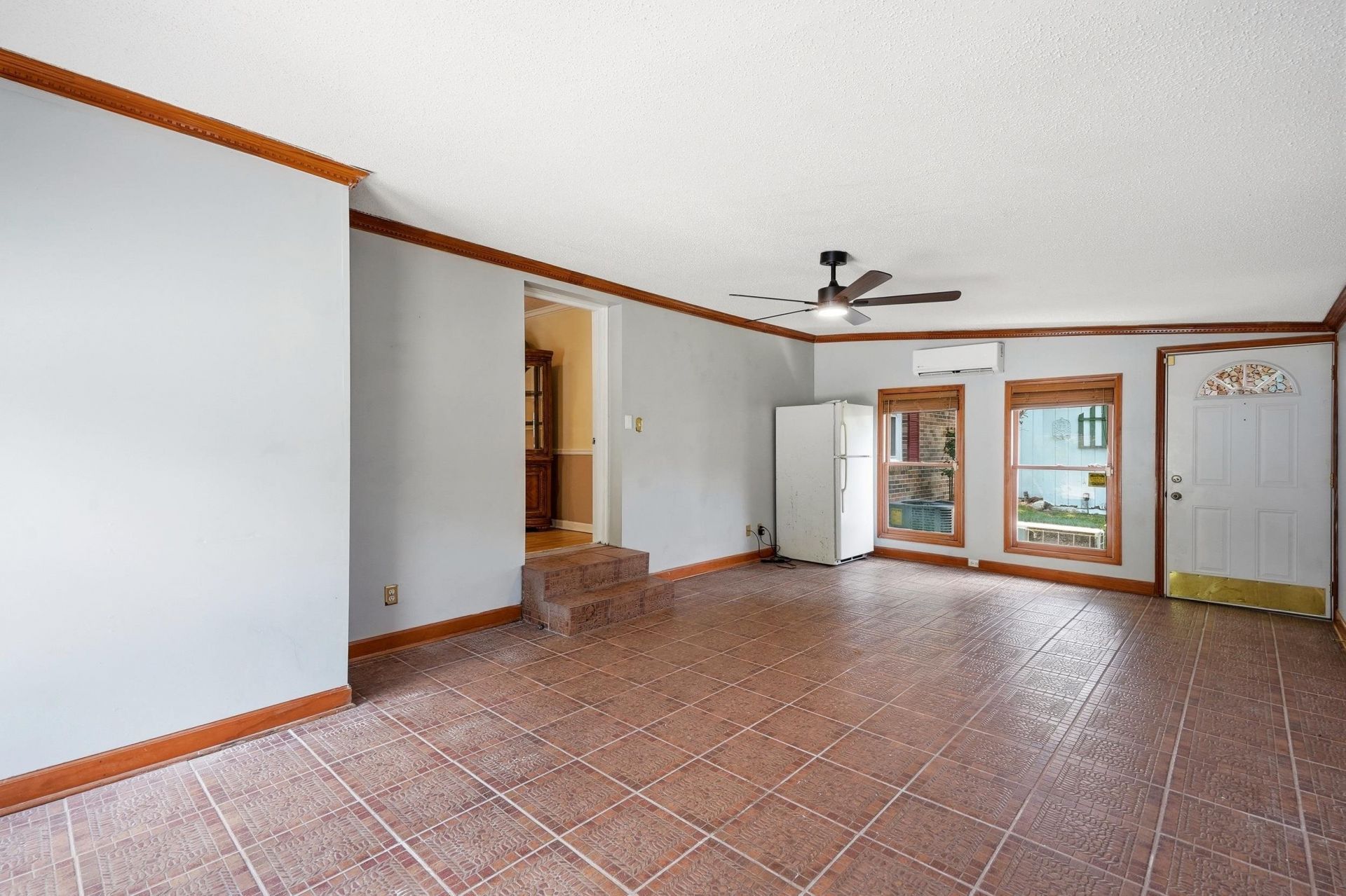2208 Hare St.  Photo 13