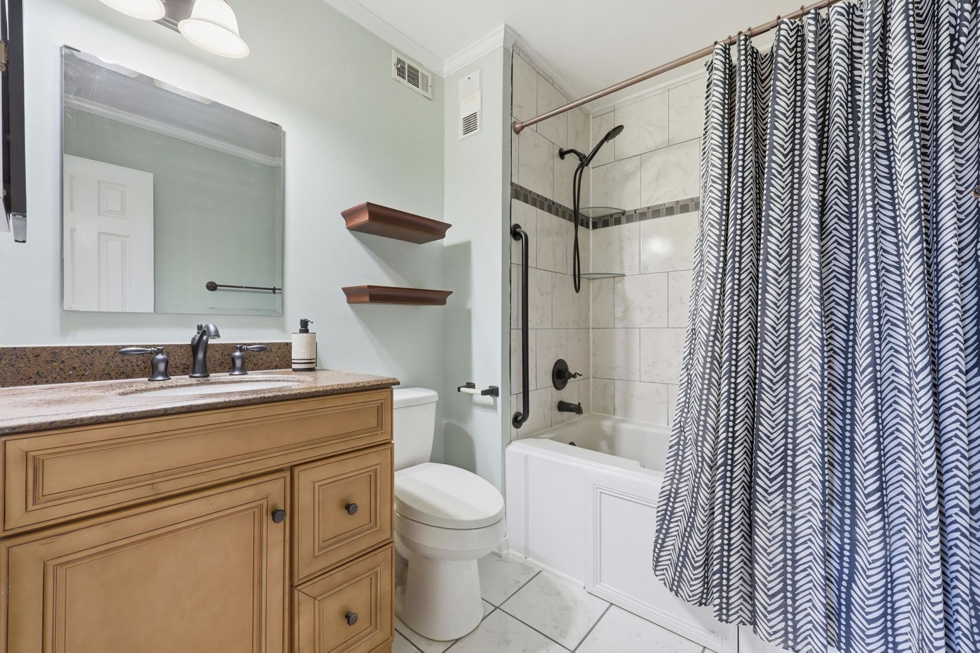 4350 Intercoastal Dr.  Photo 21