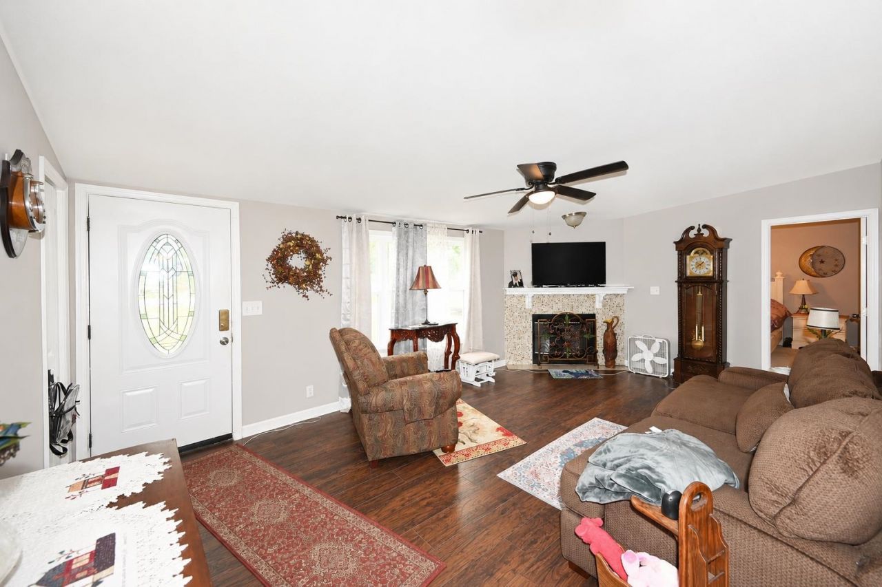 11396 N Highway 905  Photo 4