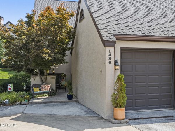 1486 Touraine Place, Knoxville, TN 37919