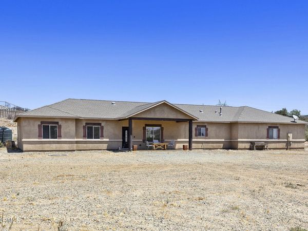 10930 S BANJO Way, Mayer, AZ 86333
