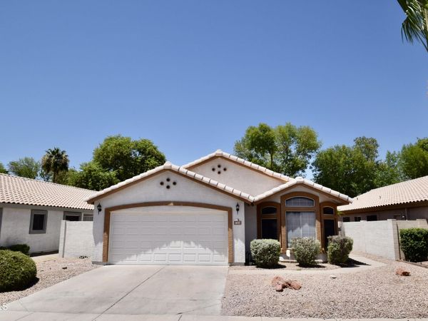 1670 W GAIL Drive, Chandler, AZ 85224