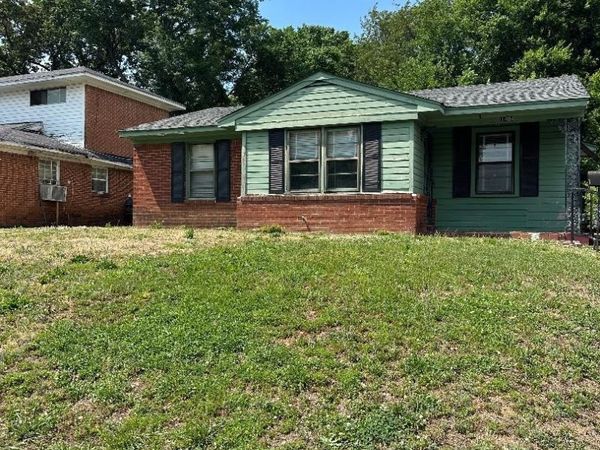 1484 E DEMPSTER RD, Memphis, TN 38106