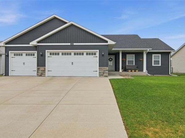 1829 Tucker Trail, Eau Claire, WI 54701