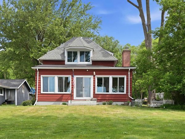 N30W29393 Hillcrest DRIVE, Pewaukee, WI 53072