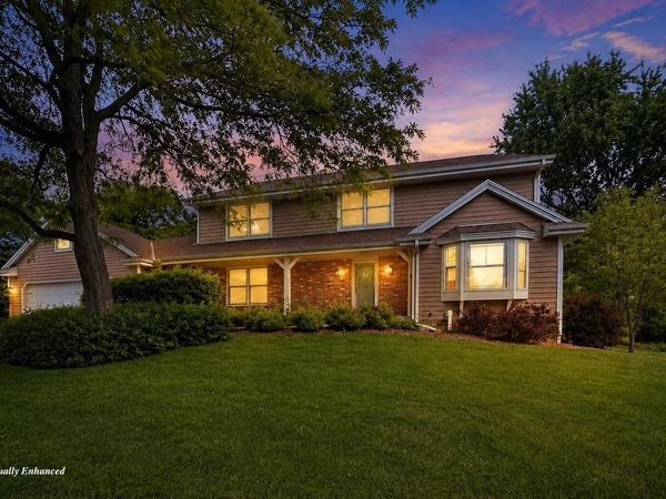 N106W7580 Chatham STREET, Cedarburg, WI 53012