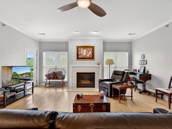 1220 E Locust STREET, Unit 308, Milwaukee, WI 53212