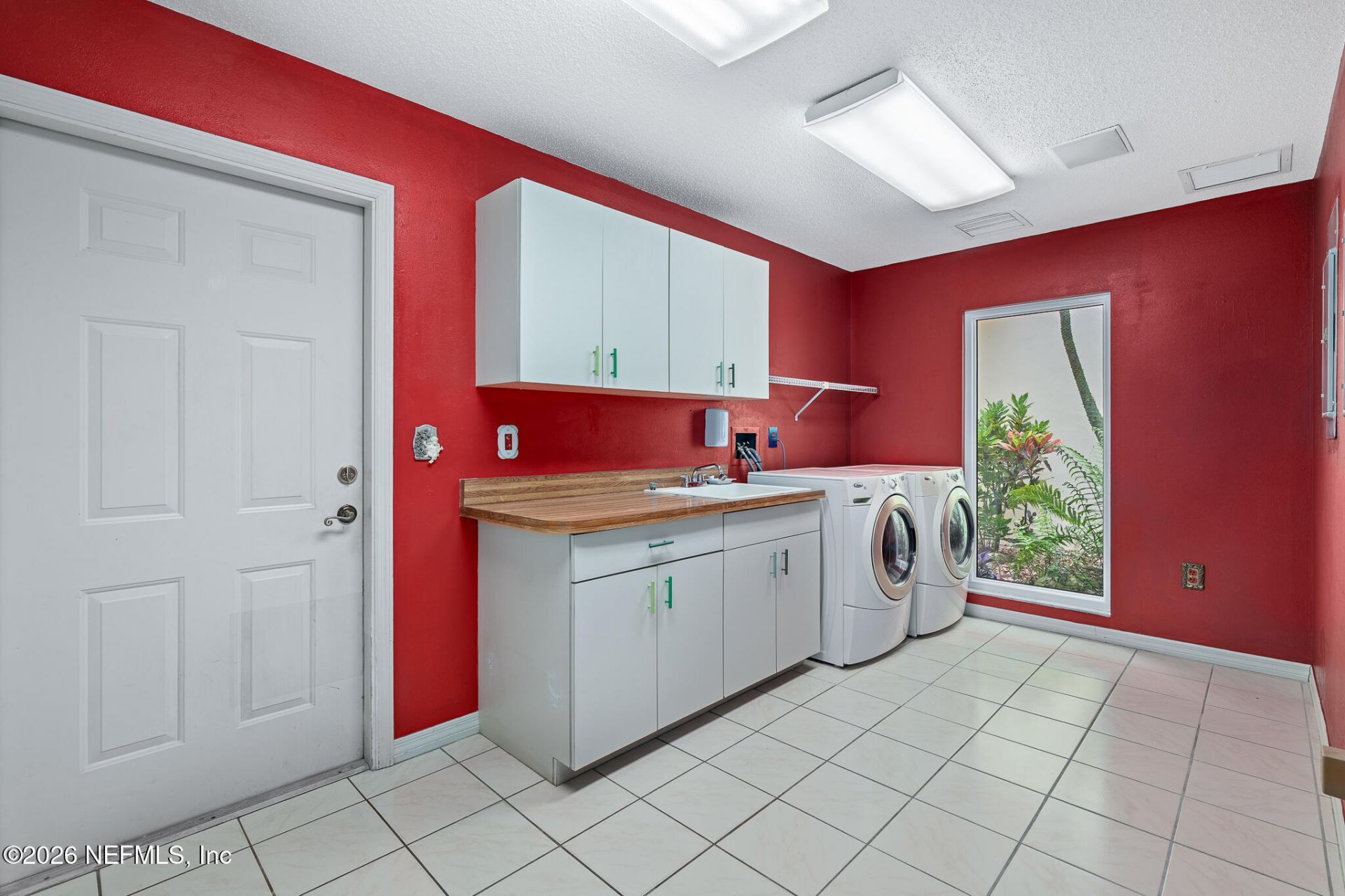 1412 Mosswood Drive, Leesburg, FL 34748 Photo