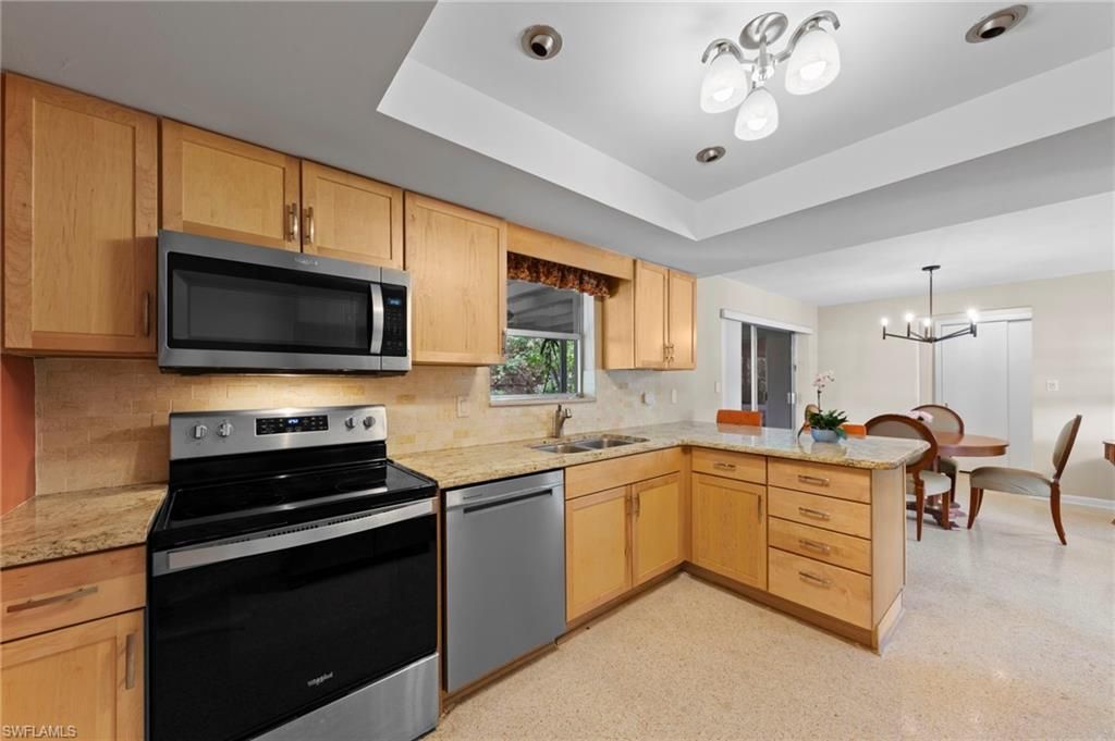 5046 Northampton Dr, Fort Myers, FL 33919 Photo