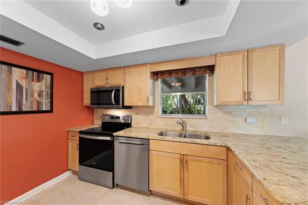 5046 Northampton Dr, Fort Myers, FL 33919 Photo
