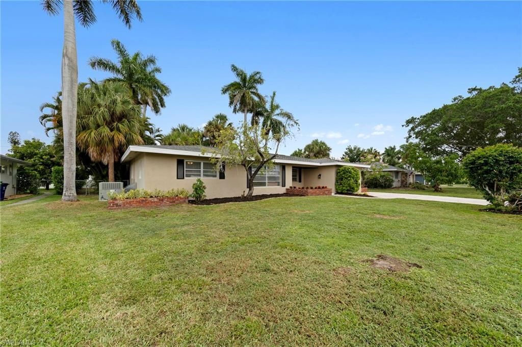 5046 Northampton Dr, Fort Myers, FL 33919 Photo