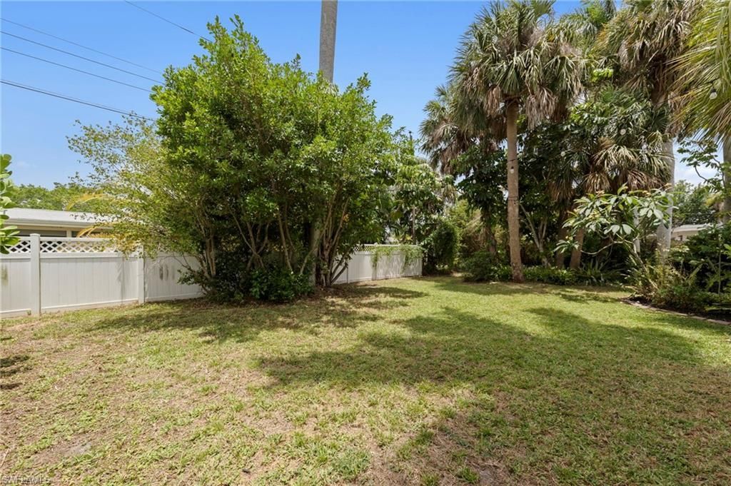 5046 Northampton Dr, Fort Myers, FL 33919 Photo