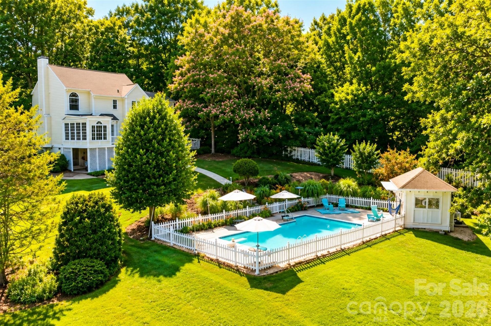 127 Vista Drive, Davidson, NC 28036 Main Photo