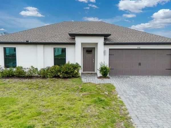 936 Admiral Bull Halsey AVE , LABELLE, FL 33935