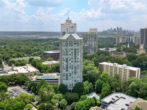 2870 Pharr Court South NW, Unit 2602, Atlanta, GA 30305