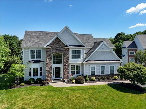 40 Watersong Trail , Webster, NY 14580