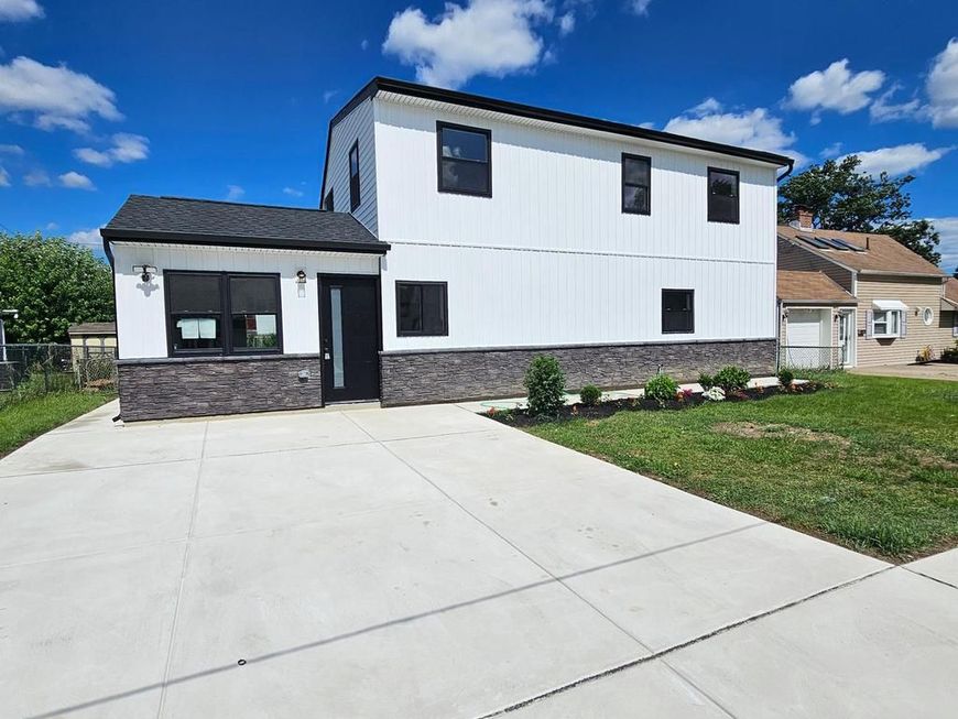 9215 Andover Road , Philadelphia, PA 19114 Main Photo