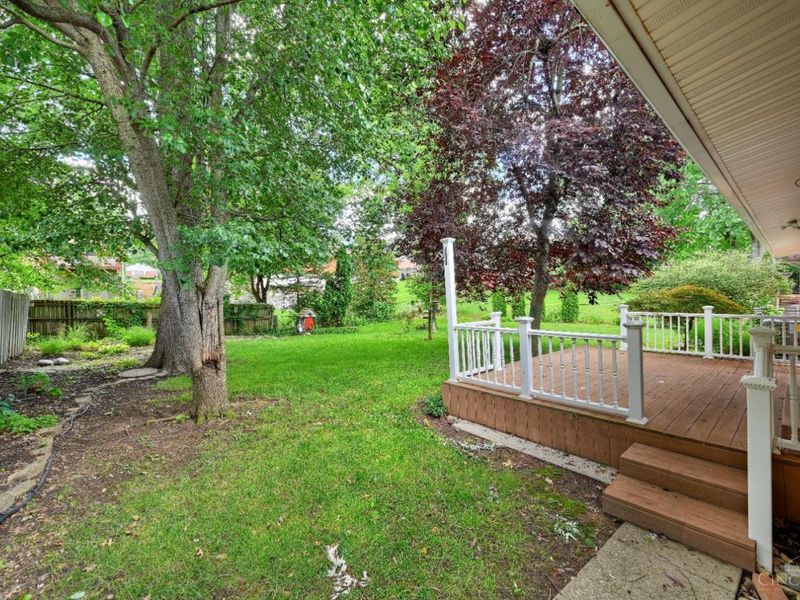 1063 Newcastle Drive, Springfield Twp., OH 45231 Photo 27