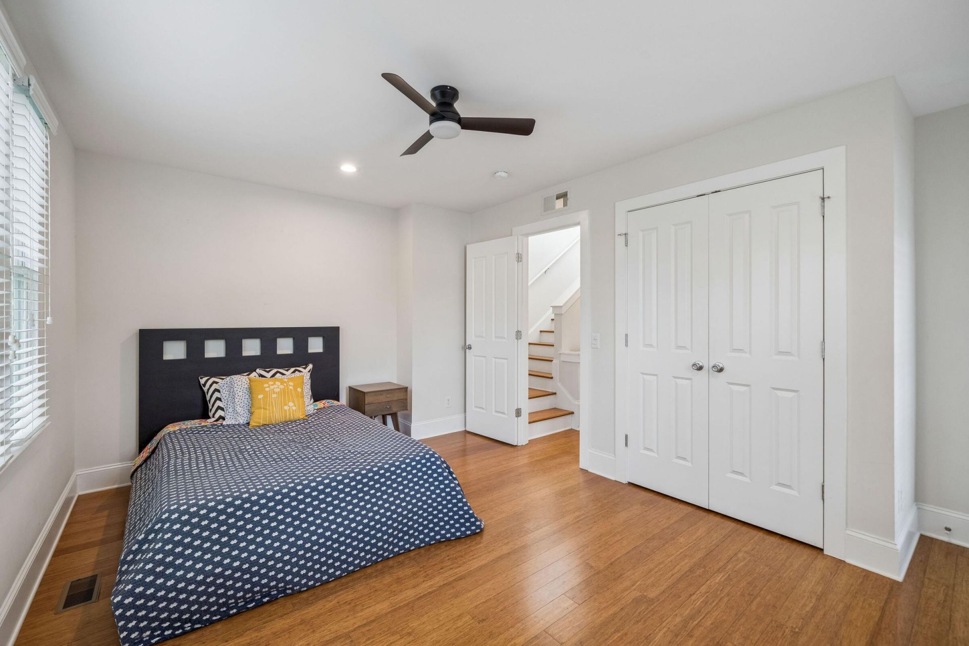 246 Rutledge Avenue Photo 15