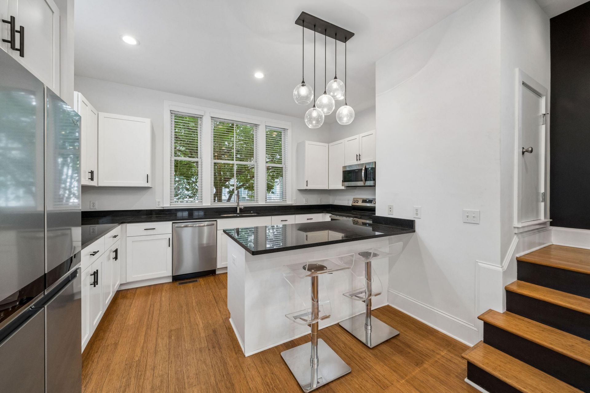246 Rutledge Avenue Photo 8