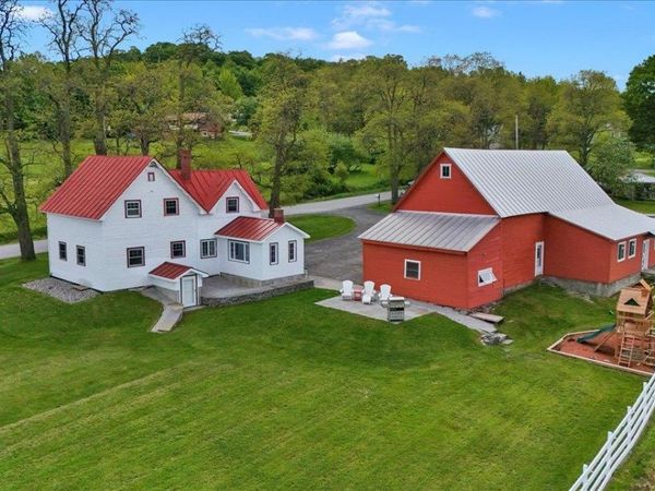 64 Peloquin Road, Barre Town, VT 05654