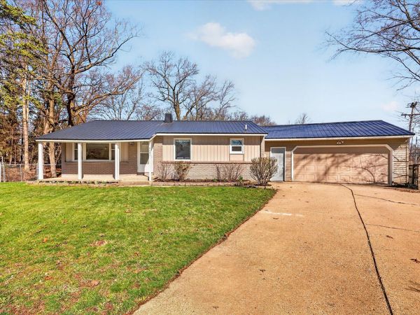4401 Edgemont Drive SW, Wyoming, MI 49519