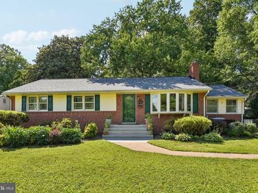 3502 BURROWS AVENUE, FAIRFAX, VA 22030
